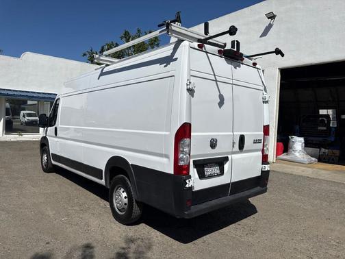 Bright White Clearcoat 2023 RAM ProMaster 3500 High Roof