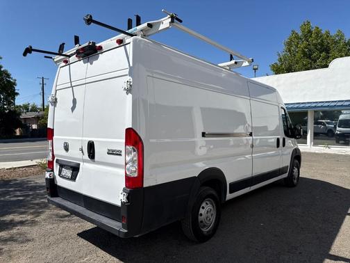 Bright White Clearcoat 2023 RAM ProMaster 3500 High Roof