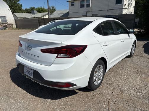 Quartz White Pearl 2020 Hyundai ELANTRA SE
