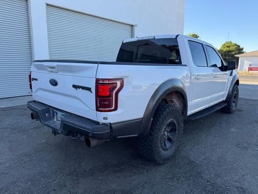 2017 Ford F-150 Raptor