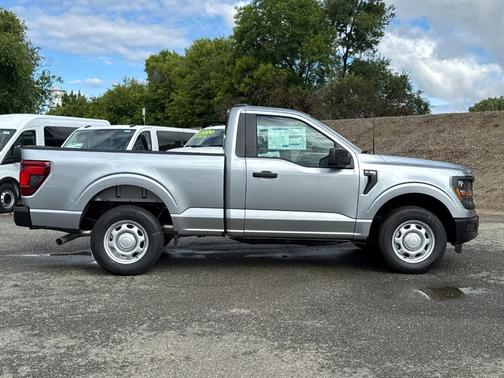Iconic Silver Metallic 2026 Ford F-150 XL