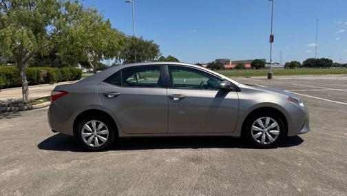 2014 Toyota Corolla LE