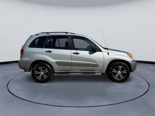 2002 Toyota RAV4 Base