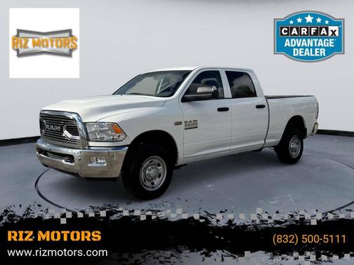 2017 RAM 2500 Tradesman Crew Cab 4x2 6'4' Box