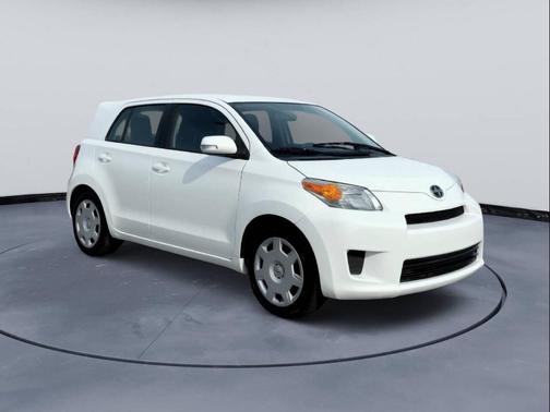 2012 Scion xD Base 4dr Hatchback 4A