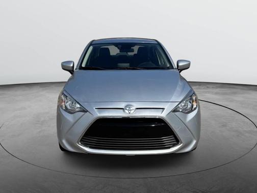 2017 Toyota Yaris iA Base