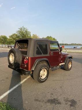 Sienna Peal 2001 Jeep Wrangler Sport
