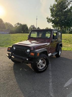 Sienna Peal 2001 Jeep Wrangler Sport
