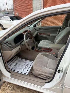 2003 Toyota Camry LE V6