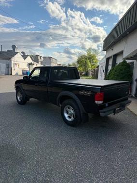 Black Clearcoat 2000 Ford Ranger XL