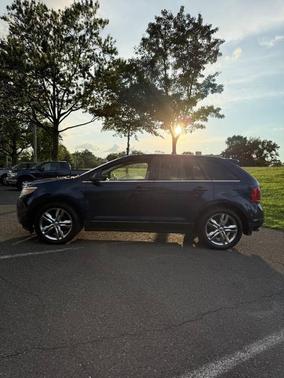 Dark Blue Pearl Metallic 2012 Ford Edge Limited