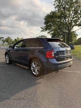 Dark Blue Pearl Metallic 2012 Ford Edge Limited