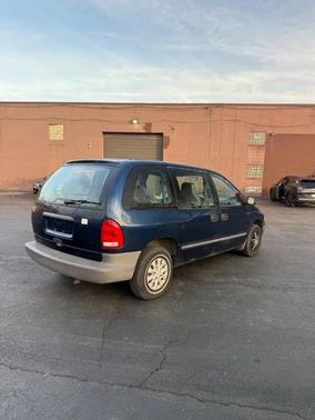 Patriot Blue Pearlcoat 2000 Plymouth Voyager