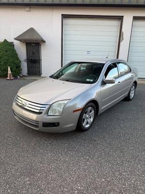 Tungsten Silver Clearcoat Metallic 2007 Ford Fusion SE