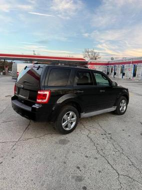 Tuxedo Black Metallic 2011 Ford Escape XLT