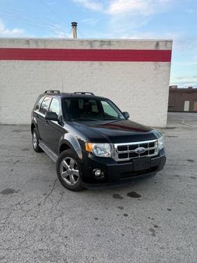 Tuxedo Black Metallic 2011 Ford Escape XLT