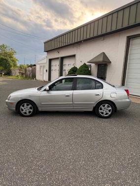 Sterling 2005 Hyundai ELANTRA GLS