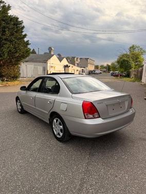 Sterling 2005 Hyundai ELANTRA GLS