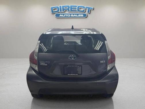 2015 Toyota Prius c Three