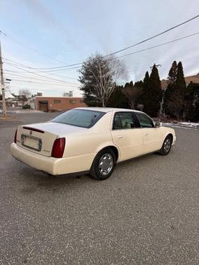 White Diamond 2001 Cadillac DeVille
