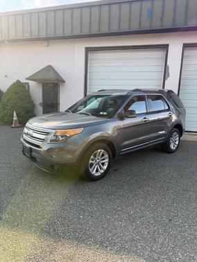 Sterling Gray Metallic 2011 Ford Explorer XLT