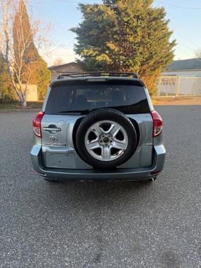 Classic Silver Metallic 2008 Toyota RAV4 Base