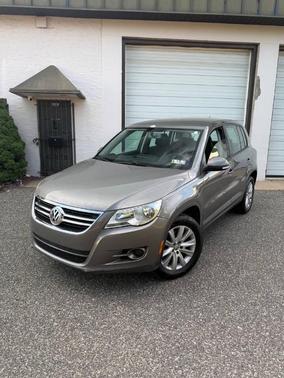 Alpine Gray 2009 Volkswagen Tiguan S