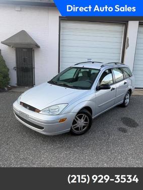 CD Silver Clearcoat Metallic 2001 Ford Focus SE