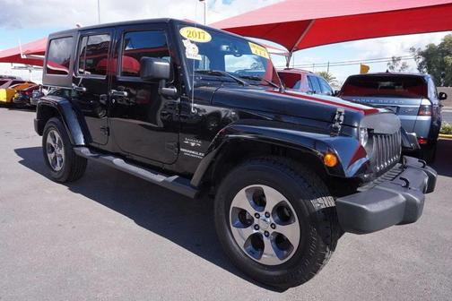 2017 Jeep Wrangler Unlimited Sahara