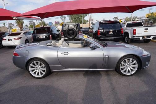 Liquid Silver 2007 Jaguar XK Base