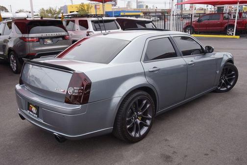 2006 Chrysler 300 SRT8