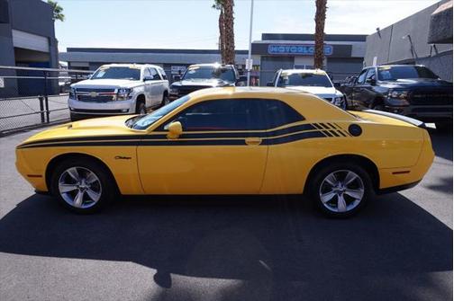 2017 Dodge Challenger SXT