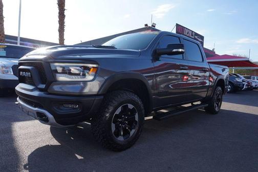 Granite Crystal Metallic Clearcoat 2019 RAM 1500 Rebel