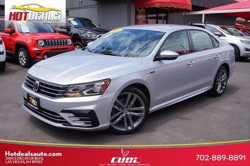 2018 Volkswagen Passat 2.0T R-Line