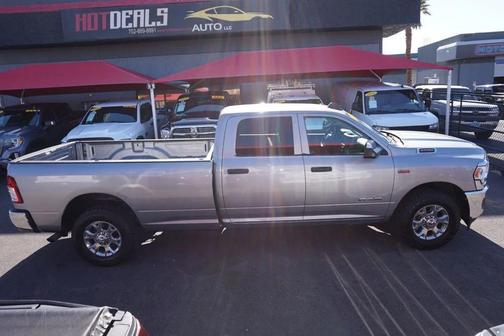 Billet Silver Metallic Clearcoat 2019 RAM 2500 Tradesman Crew Cab 4x2 8' Box