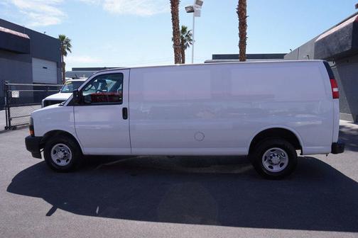 Special Paint 2018 Chevrolet Express 2500 Work Van