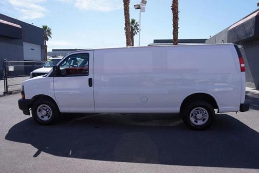 Special Paint 2018 Chevrolet Express 2500 Work Van