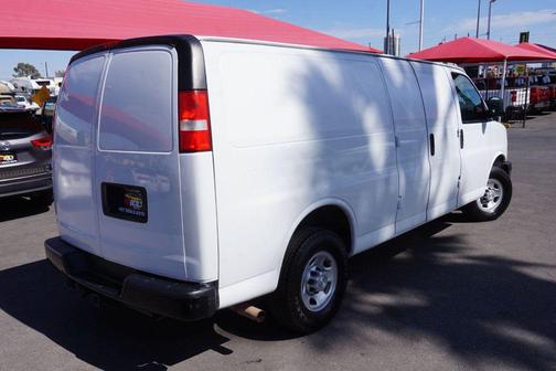 Special Paint 2018 Chevrolet Express 2500 Work Van