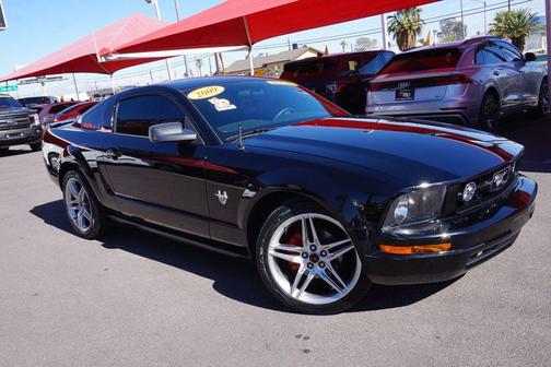 Ebony 2009 Ford Mustang Premium