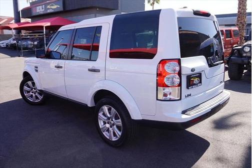 2013 Land Rover LR4 Base