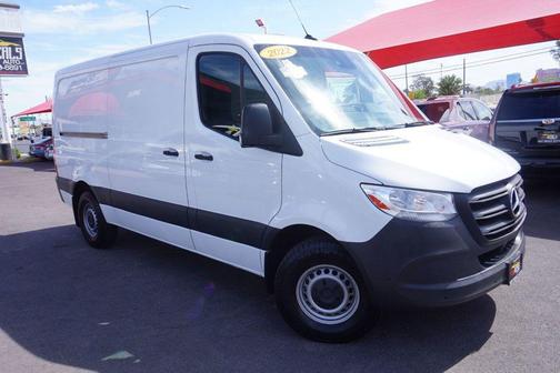Arctic White 2022 Mercedes-Benz Sprinter 1500 Standard Roof I4