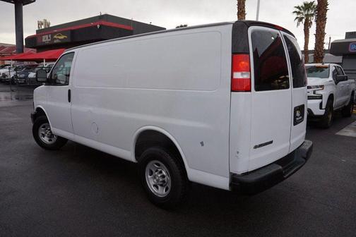 2022 Chevrolet Express 2500 RWD 2500 Regular Wheelbase WT