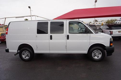 2022 Chevrolet Express 2500 RWD 2500 Regular Wheelbase WT