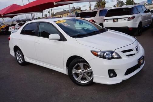 2011 Toyota Corolla LE