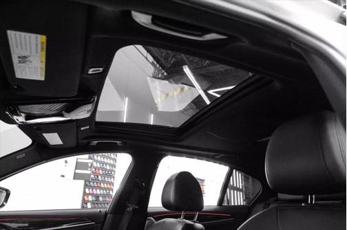 2019 BMW 530 530i Sedan 4D