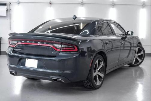 2017 Dodge Charger SXT