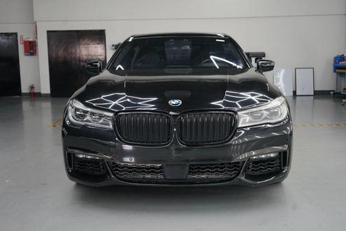 2016 BMW 750 i xDrive