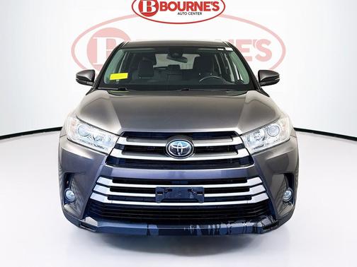 2018 Toyota Highlander LE