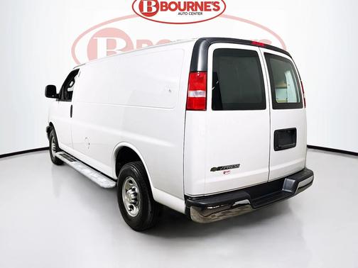 2024 Chevrolet Express 2500 RWD 2500 Regular Wheelbase WT