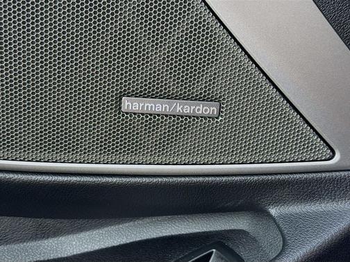 Skyscraper Grey Metallic 2023 BMW 330 xDrive